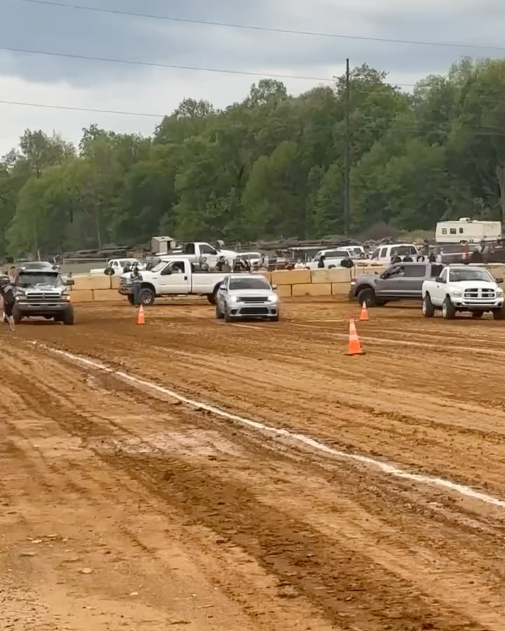 Who got next lane vs the mighty dirt hawk owned and driven by @_jackvandegrift 
🥛🍪 🏆
🏁🏁🏁🏁🏁 
@teamhellcatparts for all your part requests or online ordering
Anything Mopar related we’re a phone call away! (917) 808-7779 
____________________________________________________
Get the best advice for your build and deals on parts you wont find anywhere else! 
Only @ www.TeamHellcat.com
____________________________________________________
.
.
.
.
.
#emp #Dodge #mopar #srt #hellcat #charger #hemi #cars #srt8 #e85 #like #procharger #follow #nitrous #thatsmydodge #dodgeofficial #likeback #demon #racecar #racing #rt #followback #track #Chrysler #moparornocar #carporn #musclecar #instacar #supercarsdaily