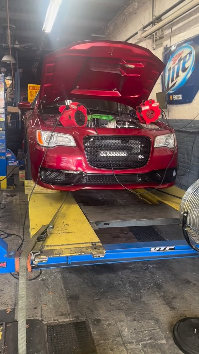 Kong 2650 on 93  in this clean ass hellcat swapped 300c owned by @sexyy300_ 🥛🍪
🏁🏁🏁🏁🏁 
@teamhellcatparts for all your part requests or online ordering .  If your shopping 🛍️ around we started with the parts so that being said we will beat any quote you have received outside of @team_hellcat and @jackfabperformance 

@jackfabperformance if your in Texas this is our second location 
Anything Mopar related we’re a phone call away! 
(917) 808-7779 
____________________________________________________
Get the best advice for your build and deals on parts you wont find anywhere else! 
Only @ www.TeamHellcat.com
____________________________________________________
.
.
.
.
.
#emp #Dodge #mopar #srt #hellcat #charger #hemi #cars #srt8 #e85 #like #procharger #follow #nitrous #thatsmydodge #dodgeofficial #likeback #demon #racecar #racing #rt #followback #track #Chrysler #moparornocar #carporn #musclecar #instacar #supercarsdailydaily700