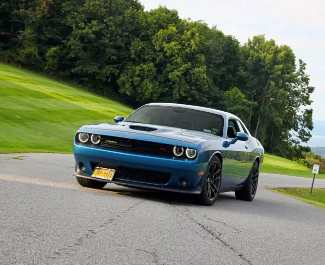 dodge challenger